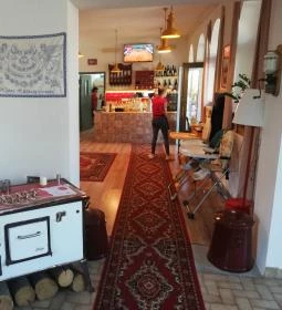 Zománc Bisztrócska