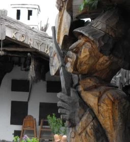 Régi Idők Udvara Skanzen és Étterem