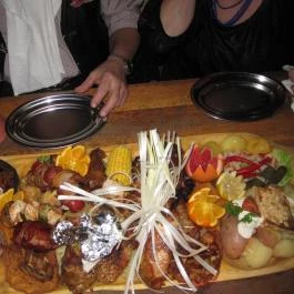 Sir Lancelot Középkori Lovagi Étterem Budapest - Étel/ital