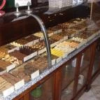 Százéves Cukrászda Gyula - Étel/ital