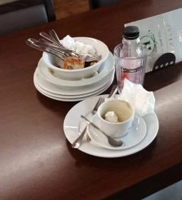 Hirös Grill Étterem