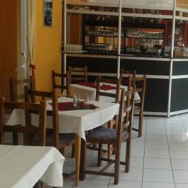 Thermal Panzió Igal Igal - Vendéglátás