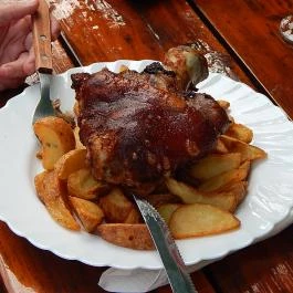 Kilátó Borozó, Zalakaros - Étel/ital