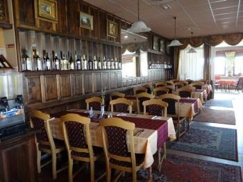Forrás Étterem Cserkeszőlő Forrás Étterem Cserkeszőlő