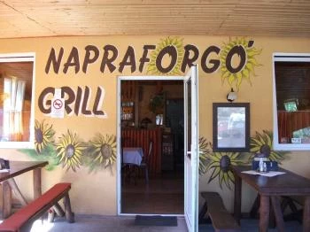 Napraforgó Vendégház étterme Demjén