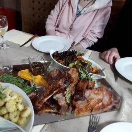 Szablya Étterem, Kerepes - Étel/ital