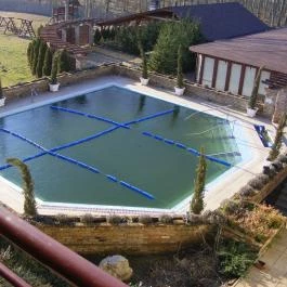 Bonita Apartman Hotel Cserkeszőlő - Medence/kert