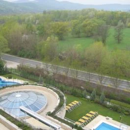 Thermal Hotel Visegrád, Visegrád - Medence/kert
