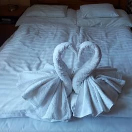 Royal Hotel Cserkeszőlő - Szobák