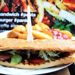 Repeta Bisztró Vác - Étel/ital