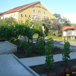 Egri Korona Borház & Wellness Hotel Demjén - Külső kép