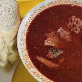 Mizsei Vendéglő Dömsöd - Étel/ital