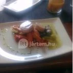 Püspökfalat Bisztró Vác - Étel/ital