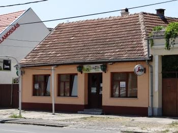 Kaméleon Panzió Baja