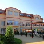 Aqua-Spa Konferencia és Wellness Hotel Cserkeszőlő - Külső kép