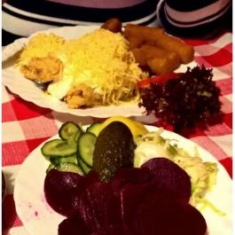 Pozsonyi Kisvendéglő Budapest - Étel/ital