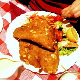 Pozsonyi Kisvendéglő Budapest - Étel/ital