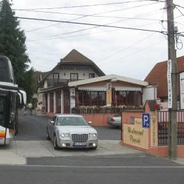 Hotel Pannon Pannonhalma - Külső kép