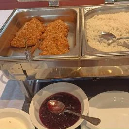 Sarlóspuszta Club Hotel, Tatárszentgyörgy - Vendéglátás