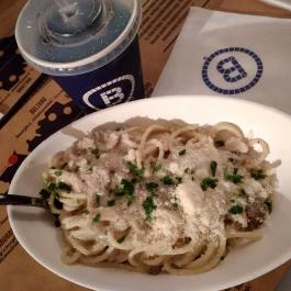 Bellozzo - Oktogon Budapest - Étel/ital