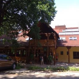 Háromforrás Étterem Kőkapu , Nagyhuta - Külső kép