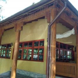 Háromforrás Étterem Kőkapu , Nagyhuta - Külső kép