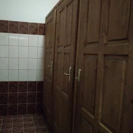 Háromforrás Étterem Kőkapu , Nagyhuta - Mosdó