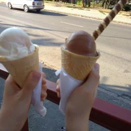 Maroni Cukrászda Pomáz - Étel/ital