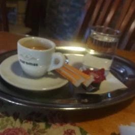 Maroni Cukrászda Pomáz - Étel/ital