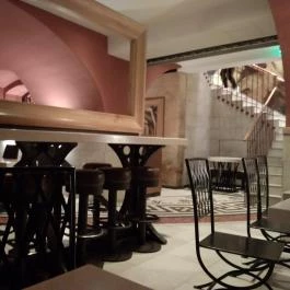 McDonald's - Oktogon, Budapest - Belső