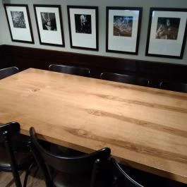 Starbucks - Erzsébet körút, Budapest - Belső