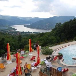 Silvanus Wellness & Konferencia Hotel, Visegrád - Medence/kert