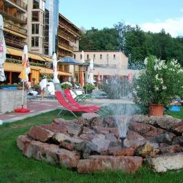 Silvanus Wellness & Konferencia Hotel, Visegrád - Medence/kert