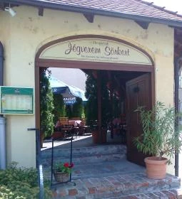 Jégverem Fogadó étterme