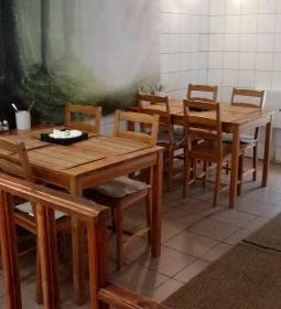 Vegakuckó Saláta & Gasztrobár