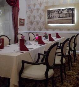 Hotel Kristály & Esterházy Étterem