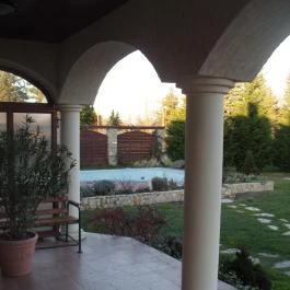 Nefelejcs Wellness Apartman Balatonmáriafürdő - Medence/kert