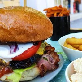 Beáta Kávéház & Fagylaltbár, Balatonszemes - Egyéb