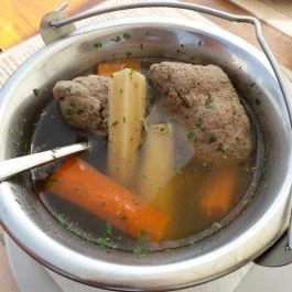 Vaskapu Étterem, Esztergom - Étel/ital