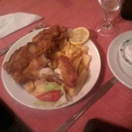 Kulacs Bisztró Gyöngyös - Étel/ital