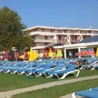 Flamingó Wellness & Konferencia Hotel Balatonfüred - Medence/kert