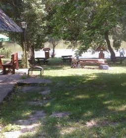 Vadregény Panzió és Üdülőpark 