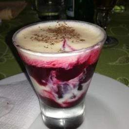 Ambrózia Étterem és Panzió Kazincbarcika - Étel/ital