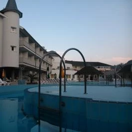 Ambient Hotel & ThermalSPA****, Sikonda - Medence/kert