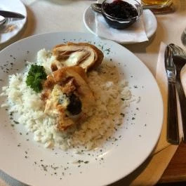 Svejk Vendéglő Balassagyarmat - Étel/ital