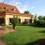 Mesés Shiraz Hotel Egerszalók - Külső kép