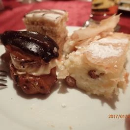 Grandhotel Galya, Galyatető - Vendéglátás