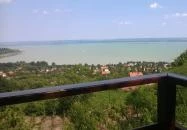 Erdei Apartmanház Badacsonytomaj