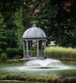 Scharioth Birtok - Ízek Kertje