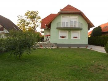 Sipos Apartmanház Gyenesdiás